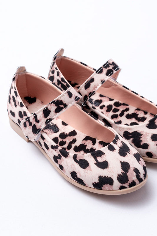 Beyaz Leopar